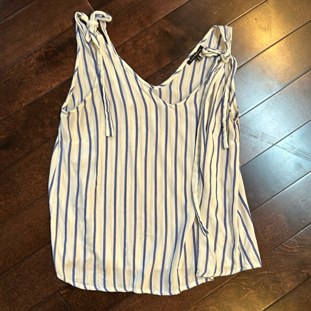 Staccato Striped Rayon Sleeveless Top ties at the shoulder
